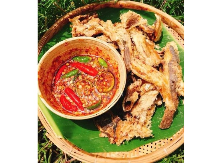 Khô cá đuối đen hắc cấy